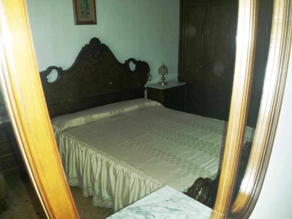 Hostal Rural Casa Castro Alberuela de la Liena Zimmer foto