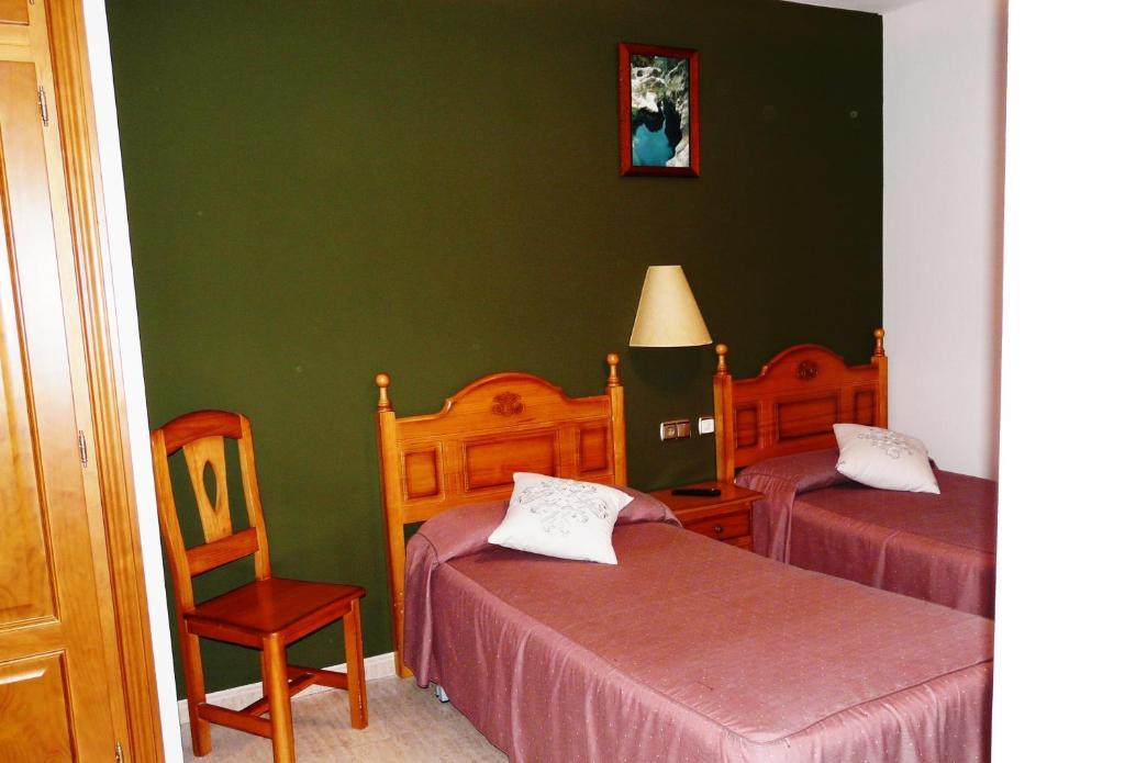 Hostal Rural Casa Castro Alberuela de la Liena Zimmer foto